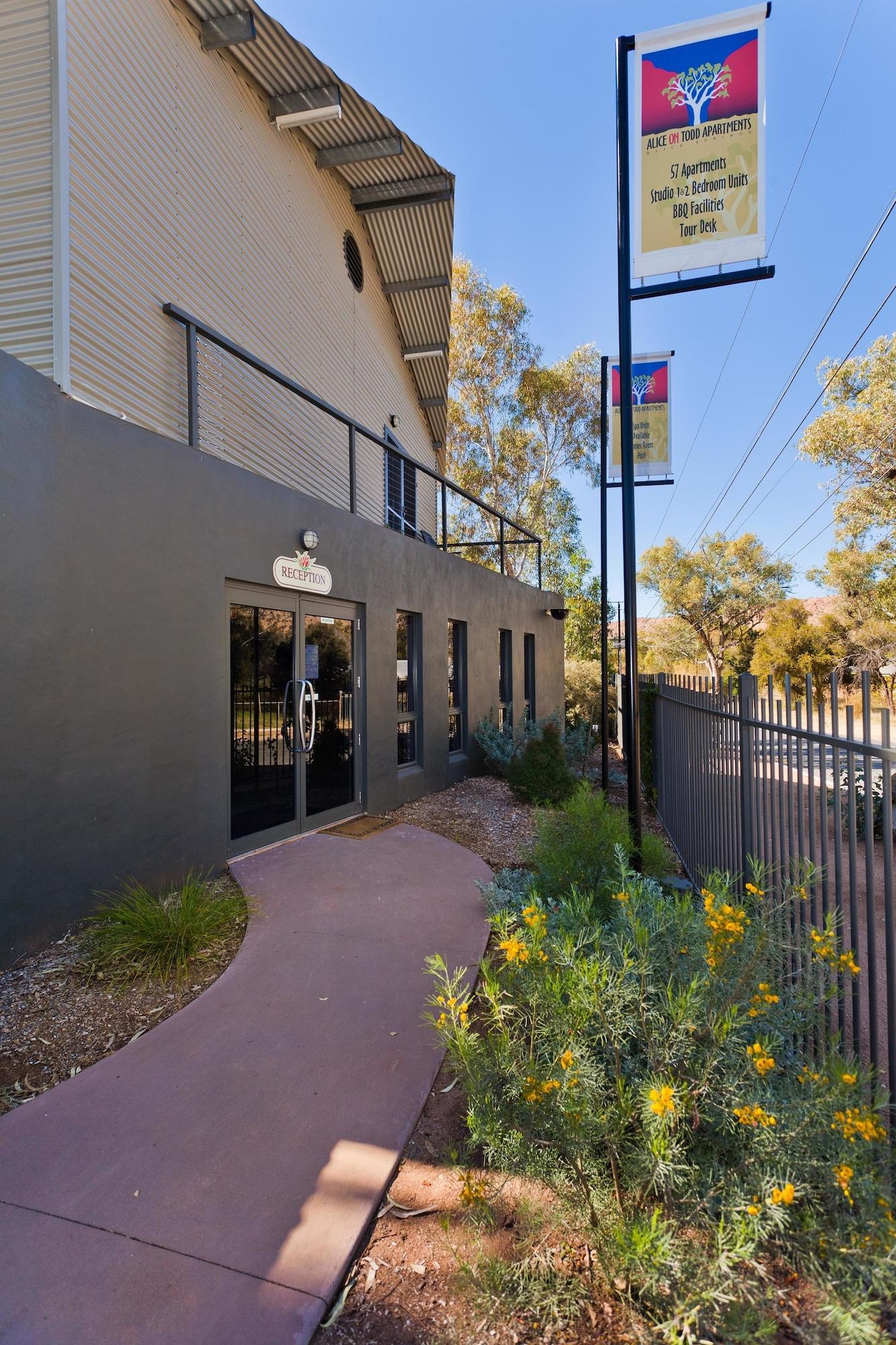 Alice On Todd Apartments Alice Springs Exterior foto